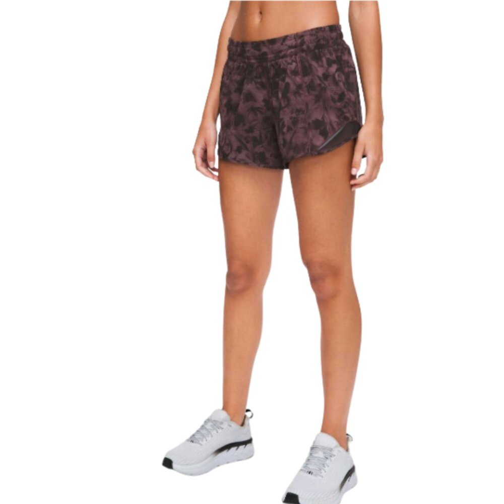 Lululemon Hotty Hot Short II *Long 4" Mini Dusk Floral Antique Bark Size 8